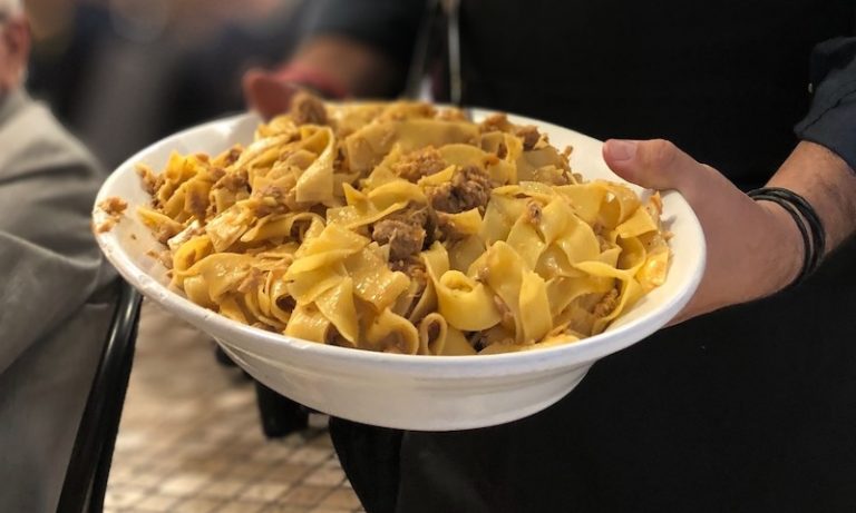 Il ragù di carni bianche e il vino