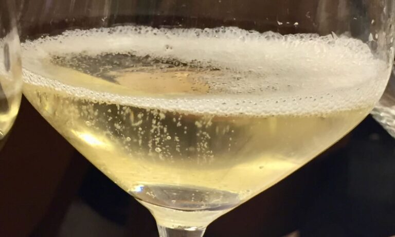 Spumante Toscano DOC: le 6 denominazioni esistenti