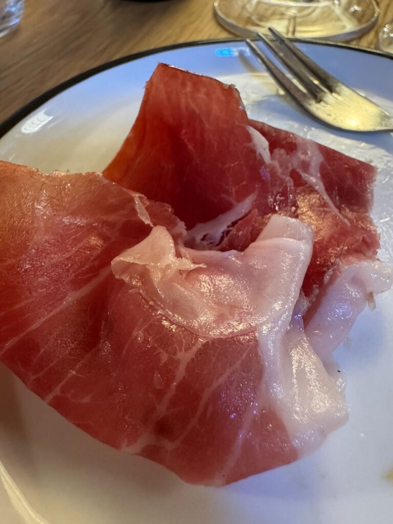 San Gregorio: salumi Cinta Senese